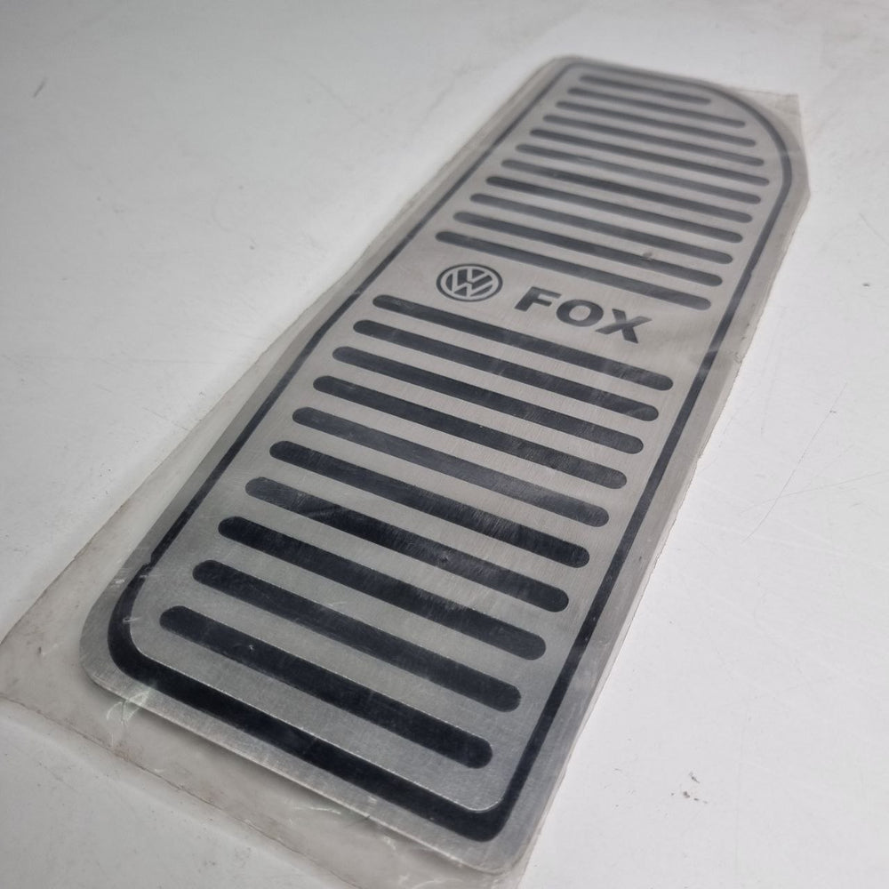 Descanso de Pé VW Fox 2003/2015 Novo