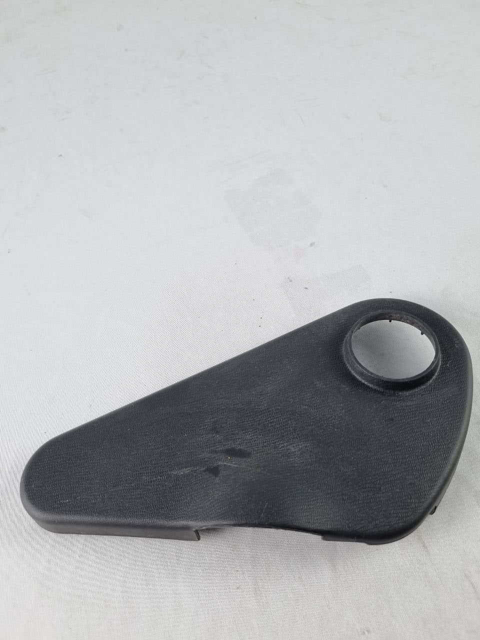 Acabamento Lateral Banco Diant Esq Chevrolet Celta Prisma 2006/2016