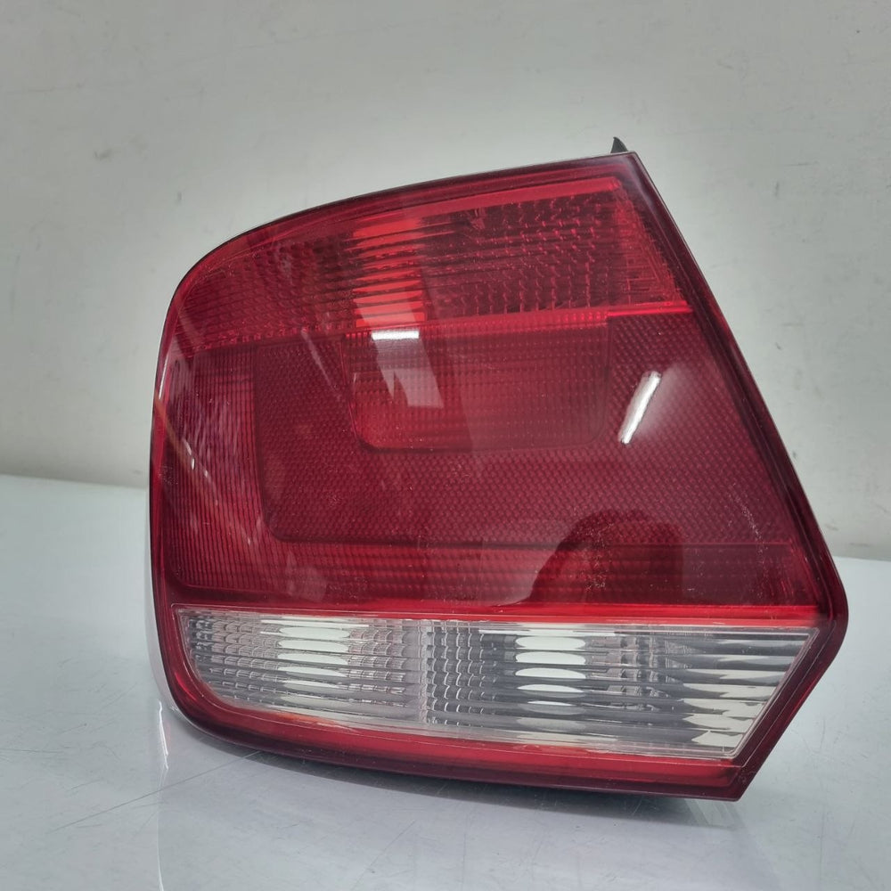 Lanterna Tras Esq Volkswagen Gol GVI 2013/