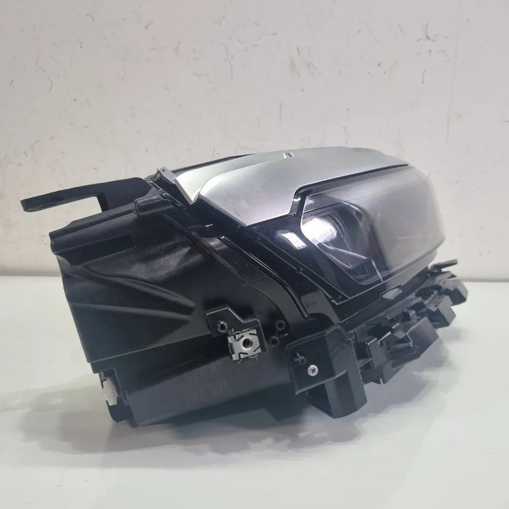 Farol lado direito full léd jeep commander 2022 a 2024
