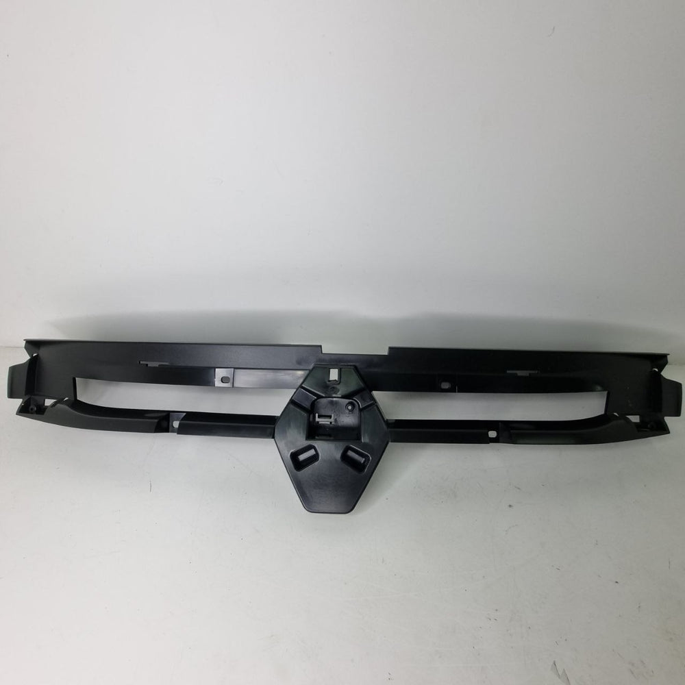 Sobre Grade Superior Parachoque Dianteiro Renault Duster 2012/2015 Nova