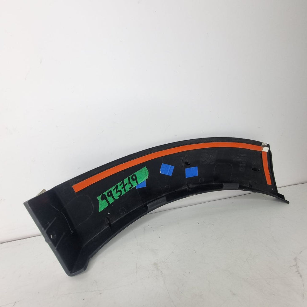Moldura Parachoque Tras Esq Volkswagen Saveiro 2009/2016
