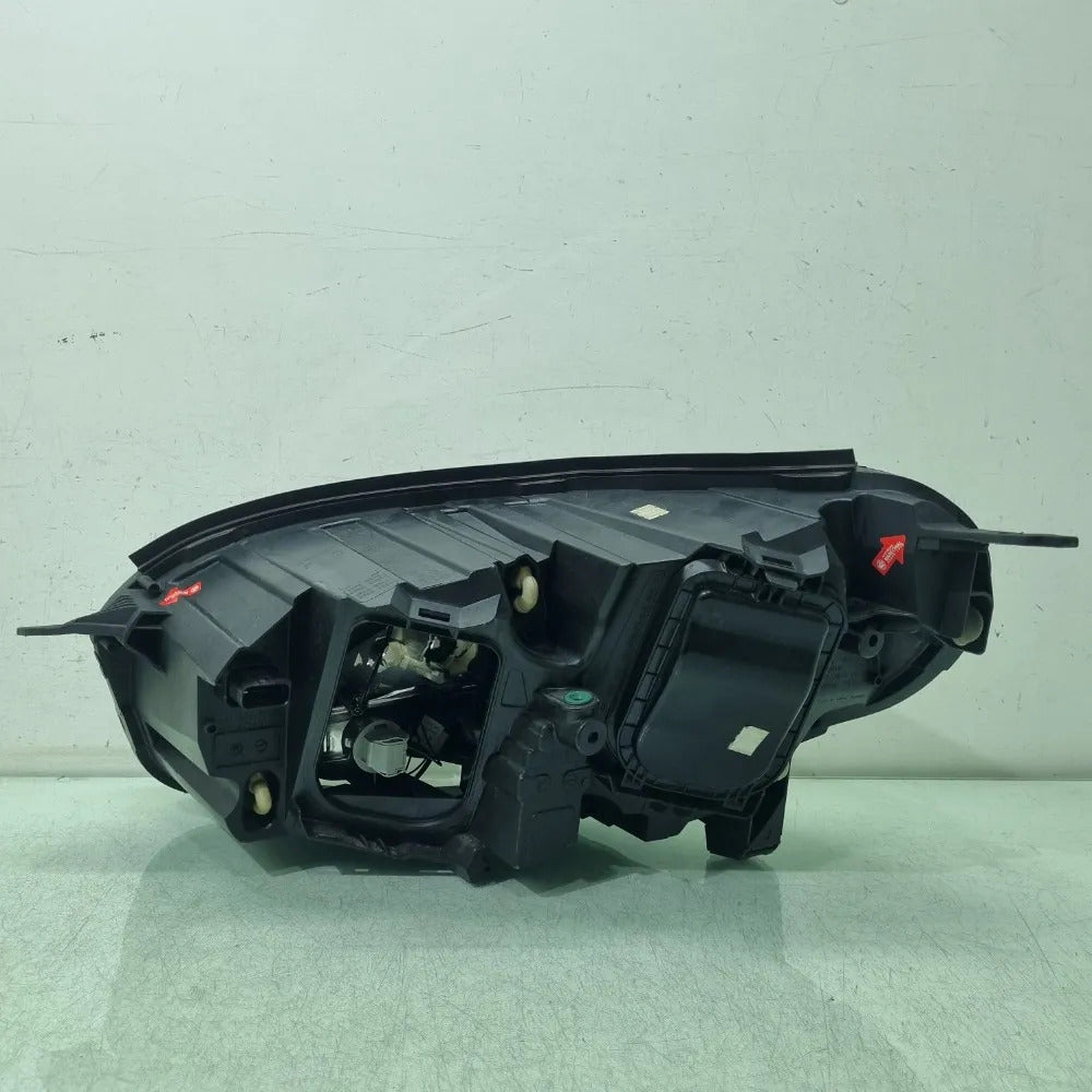 Farol lado direito expert 2020 a 2024