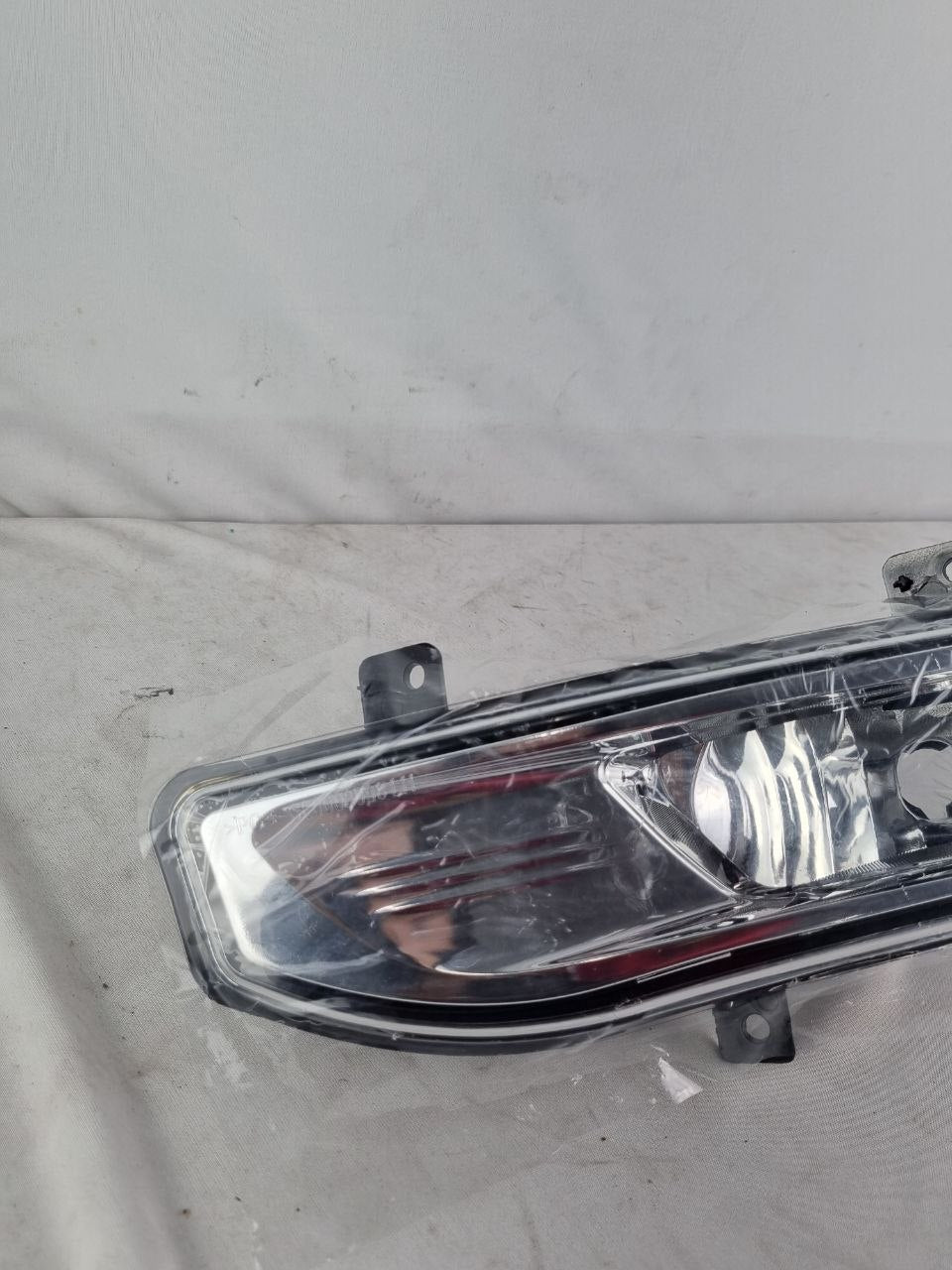 Farol de Milha Dianteiro Esquerdo Nissan Kicks 2017/2022 Novo