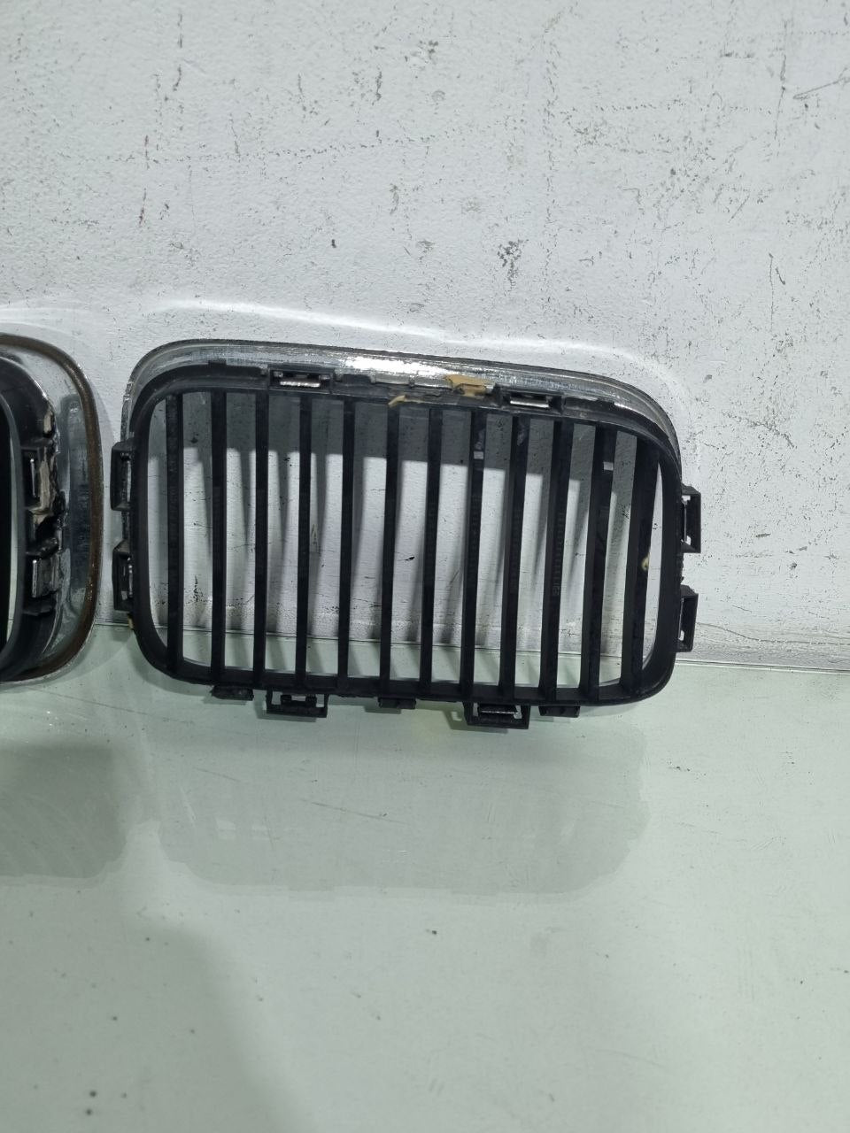 Par de Grade Dianteira BMW 320i 2013/2018 Usado