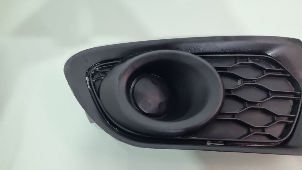 Grade Farol Milha Esq Renault Sandero Logan 2013/2019