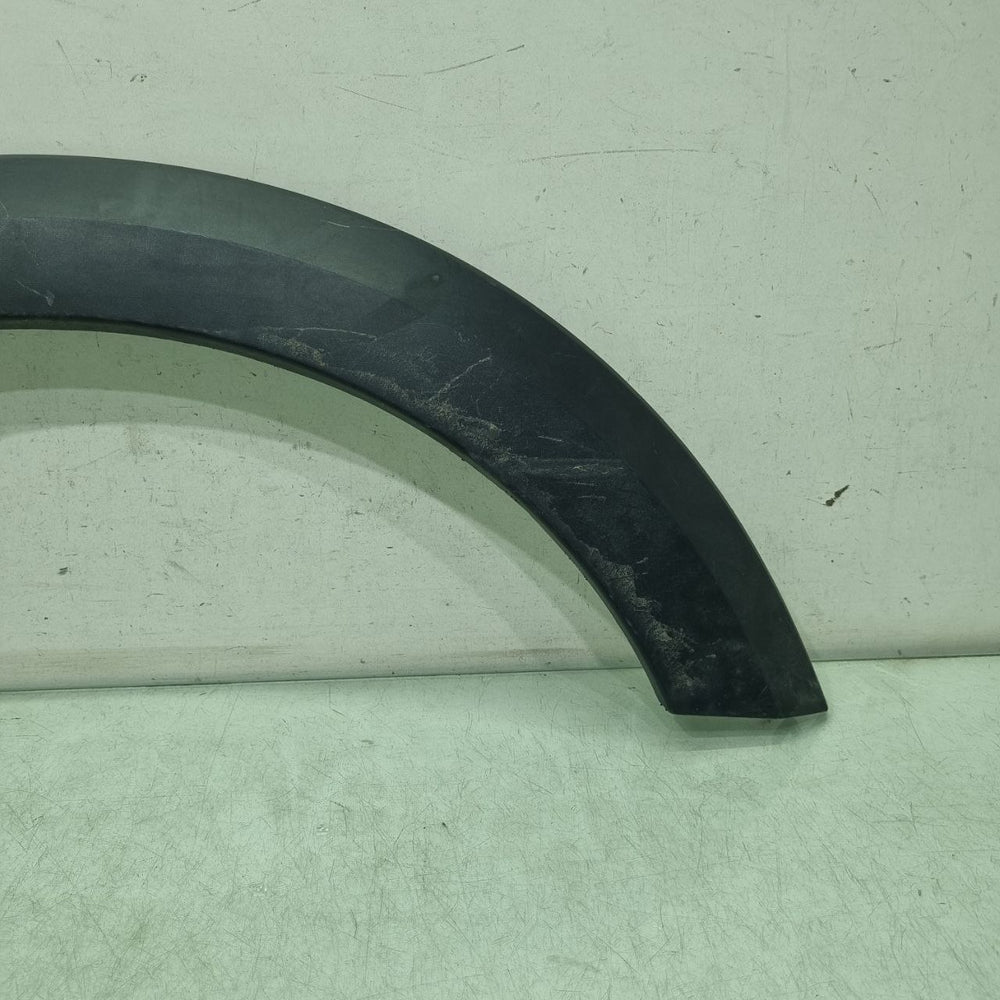 Moldura Carc Tras Esq Renault Kardian 2023/2025 Usado