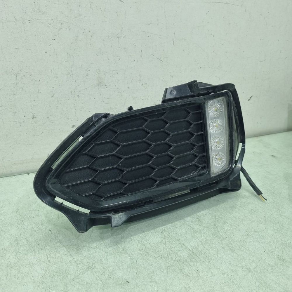 LED com Moldura Diant Esq Honda Fit 2018/2021 Usado