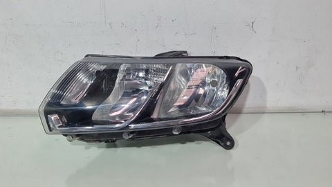 Farol Diant Esq Dacia Sandero 2015/2019 Usado
