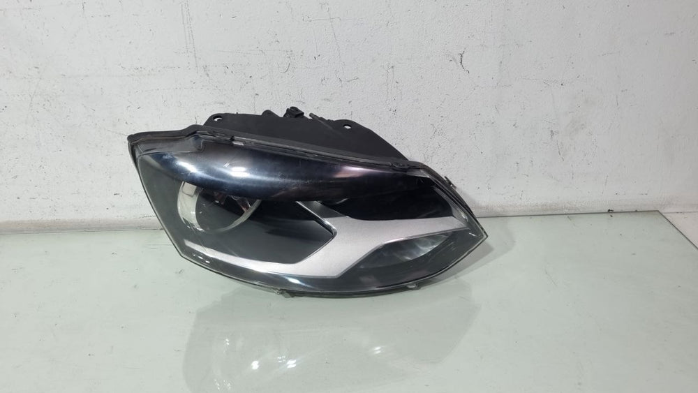 Farol Diant Dir VW Fox G2 2010/2013 Usado