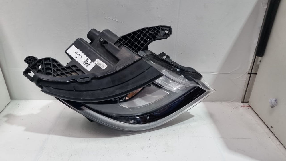 Farol Diant Dir BYD Dolphin 2024/2026 Usado