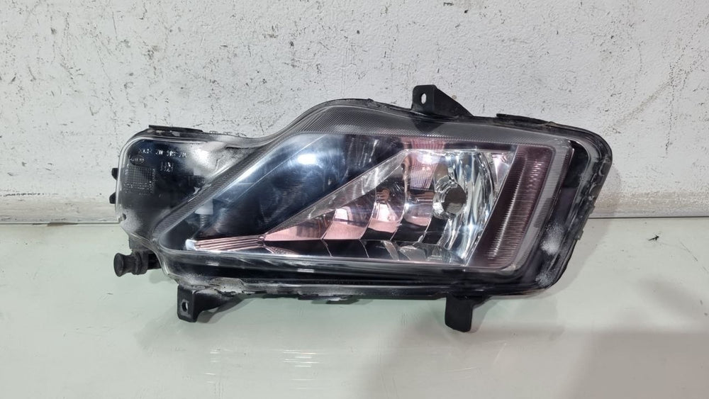 Farol Diant Dir VW Gol G7 G8 2017/2023 Usado