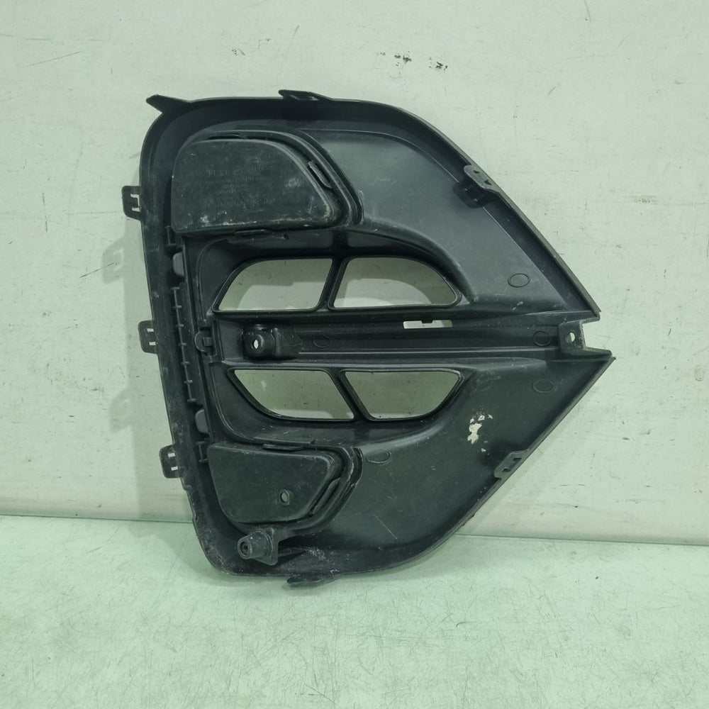 Moldura Farol Milha Diant Esq Hyundai Creta Usada