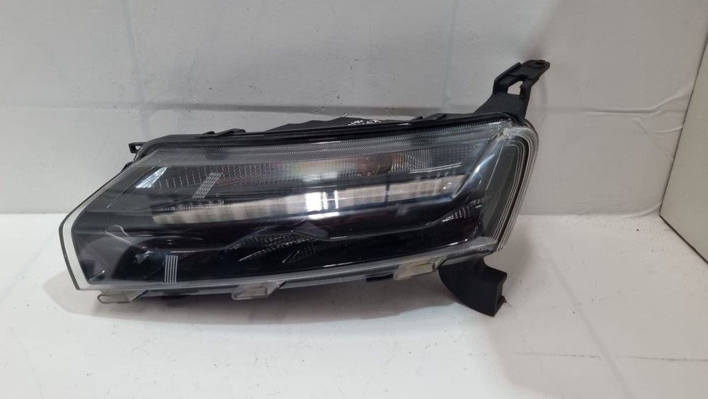 Farol Diant Esq Renault Kwid 2022/2026 Usado