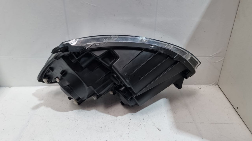 Farol Dianteiro Direito VW Fox Space 2015/2022 Usado