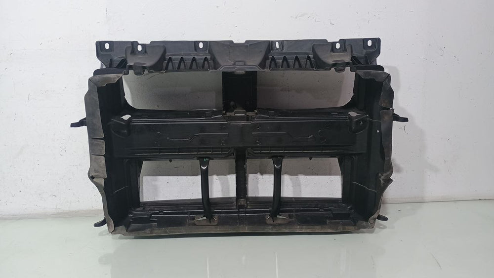 Deflector Radiador Diant BMW X1 2016/2020 Usado
