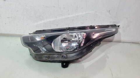 Farol Diant Esq Fiat Strada 2020/2023 Usado