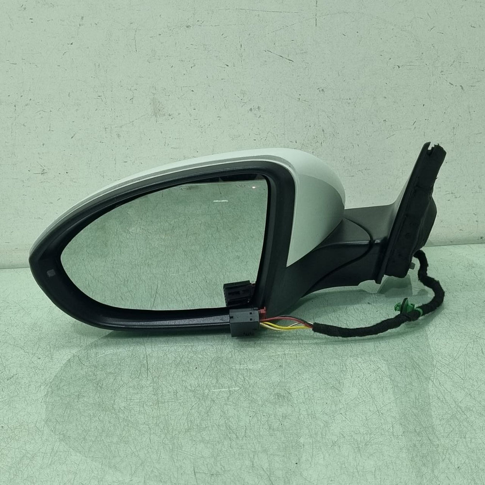 Espelho Retrovisor Esq VW Jetta 2019/2022 Usado