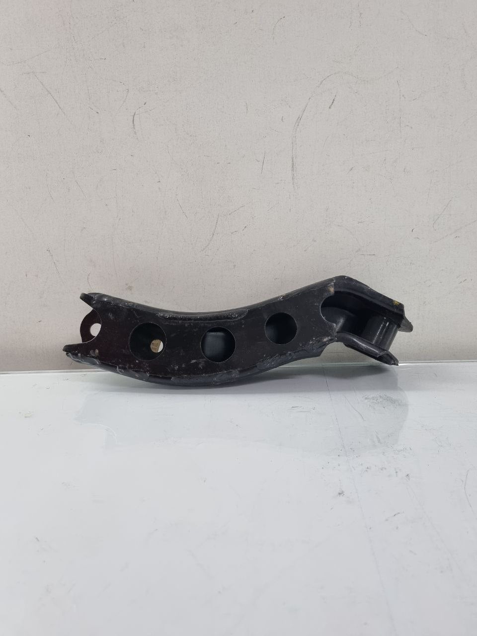 Bandeja Inferior Esquerda Chevrolet Celta Corsa Agile Montana 1998/2020 Nova