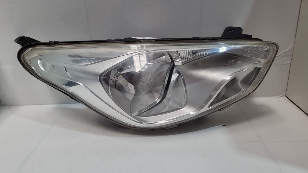 Farol Dir Ford Ka 2015/2018 Usado
