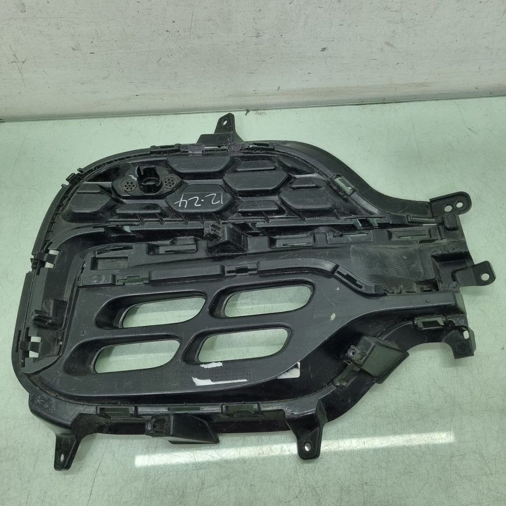 Moldura Farol Milha Dir Hyundai Creta 2017/2022 Usado