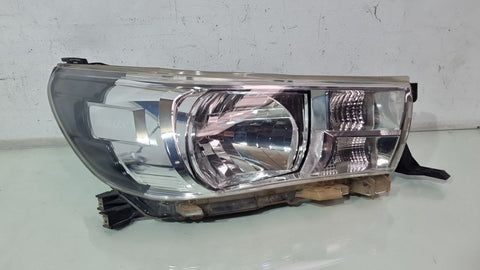 Farol Diant Dir Toyota Hilux 2016/2020 Usado