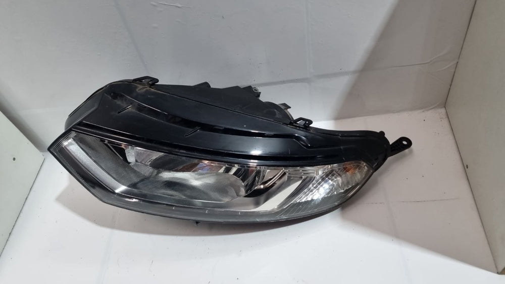 Farol Diant Esq Ford Ecosport 2013/2016 Usado