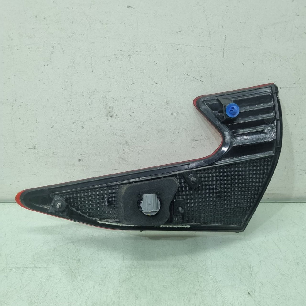 Lanterna Tras Esq Hyundai HB20 2012/2019 Usada