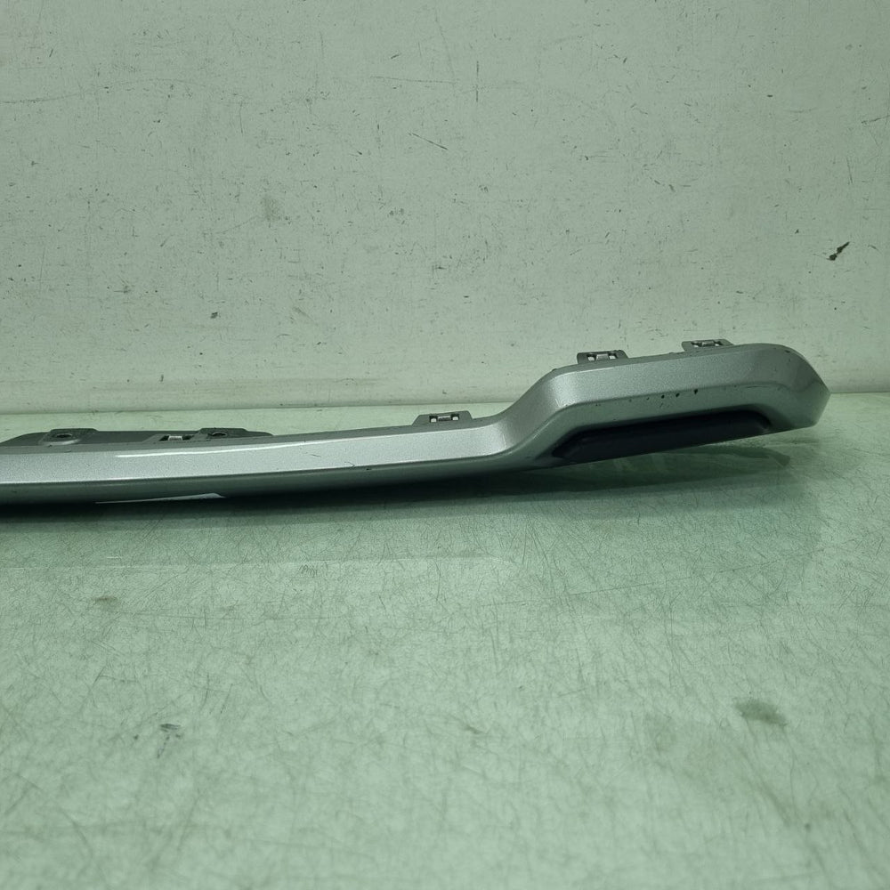 Moldura Inf Parachoque Tras Renault Sandero Usado