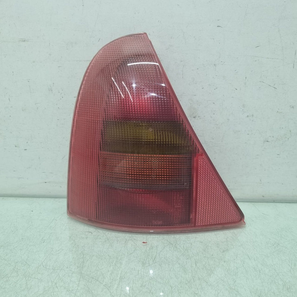 Lanterna Tras Esq Renault Clio Hatch 1999/2002 Usada