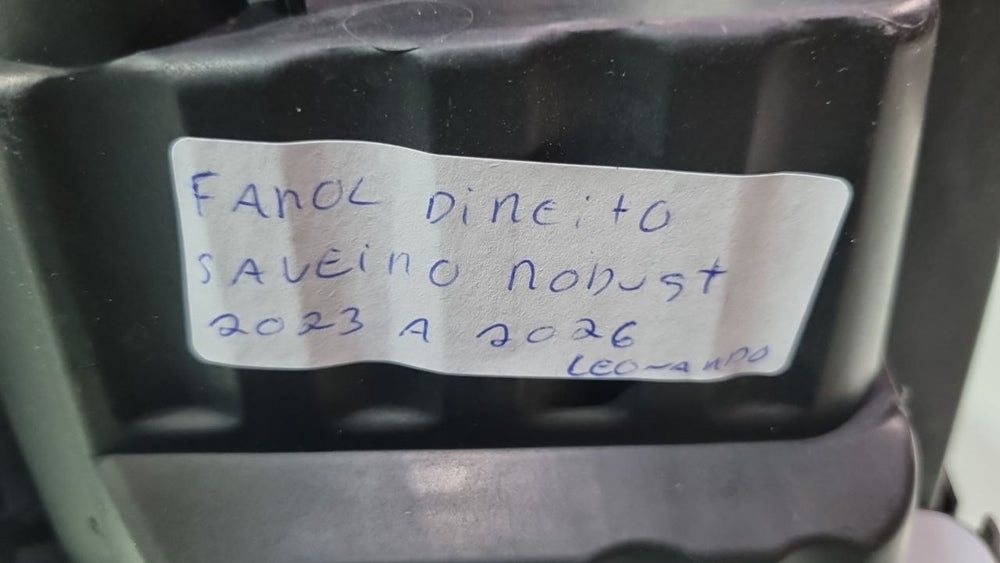 Farol Dir Saveiro Robust 2023/2026 Usado