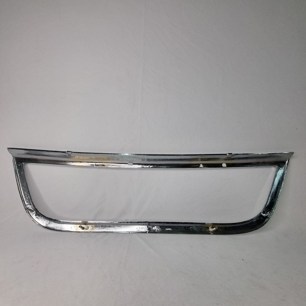 Friso Grade Dianteiro Superior Chevrolet S10 1995/1999 Usado