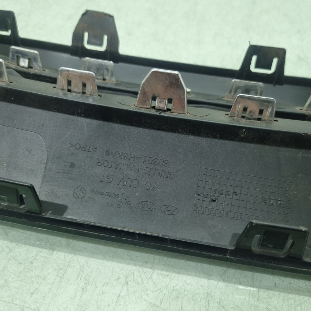 Grade Radiador Diant Kia Stonic 2017/2023 Usada