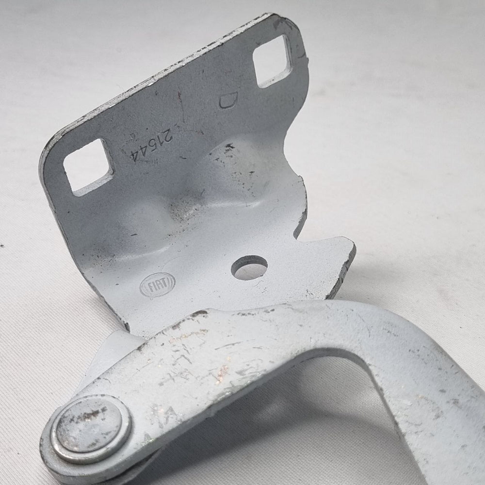 Dobradiça Capô Lado Esquerdo Fiat Uno Vivace 2010/2015 Usada