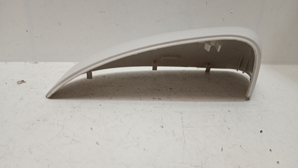 Capa Retrovisor Esq GM Sonic Sedan 2012/2014 Usado
