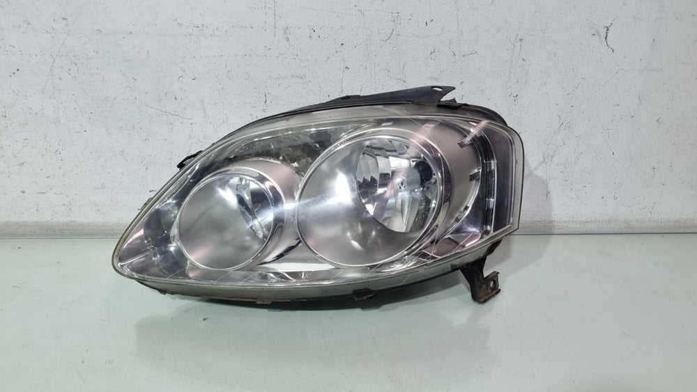 Farol Diant Esq VW Fox 2004/2009 Usado