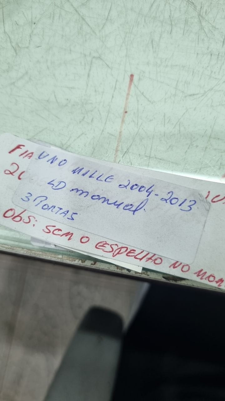 Retrovisor Esq Fiat Uno Mille 2004/2013 Usado