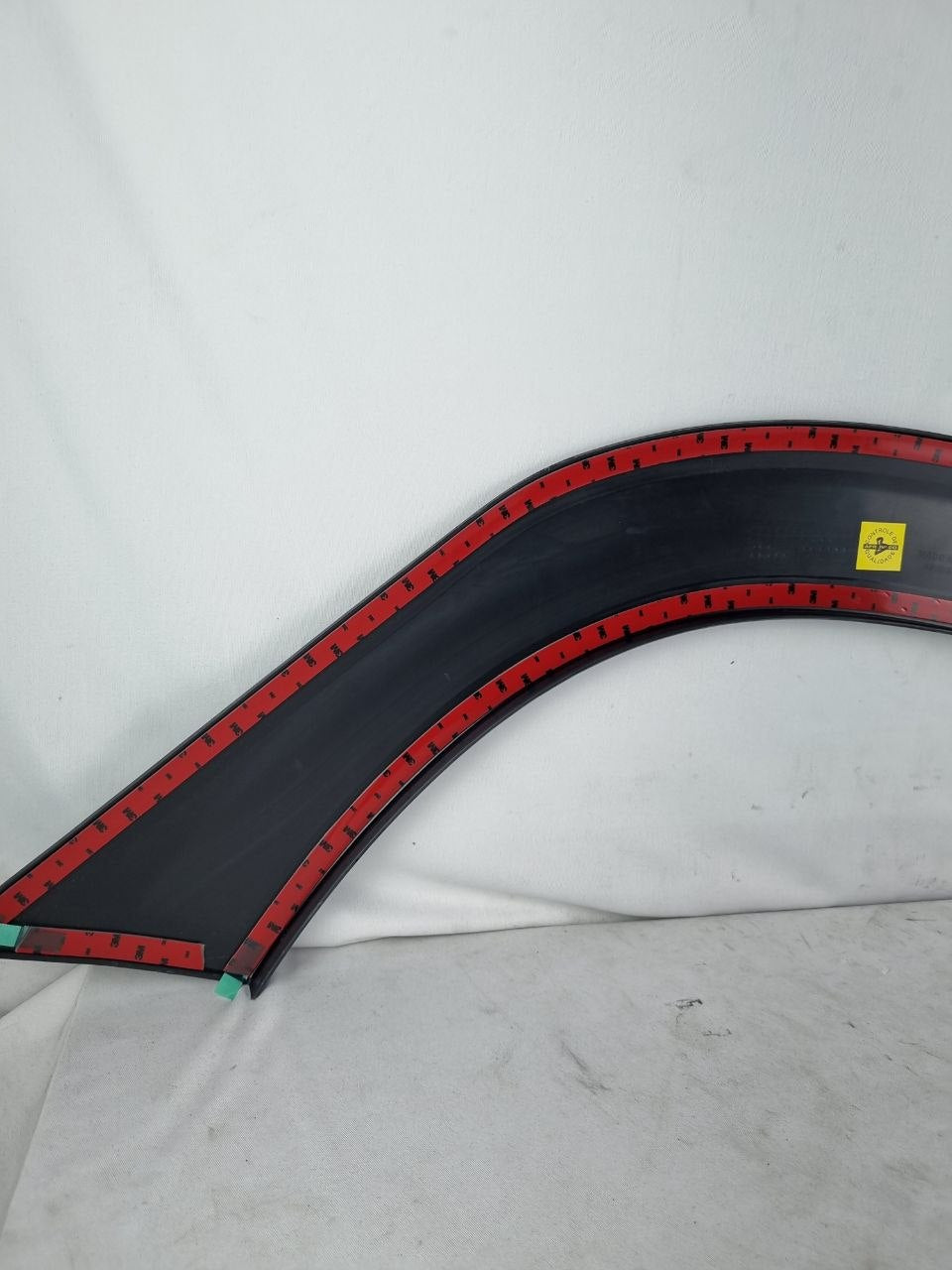 Moldura Paralama Traseiro Esquerdo Renault Duster 2021/2026 Nova