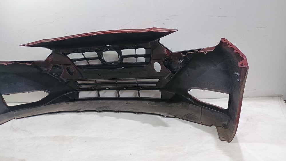 Para-choque Diant Nissan Versa 2023/2024 Usado