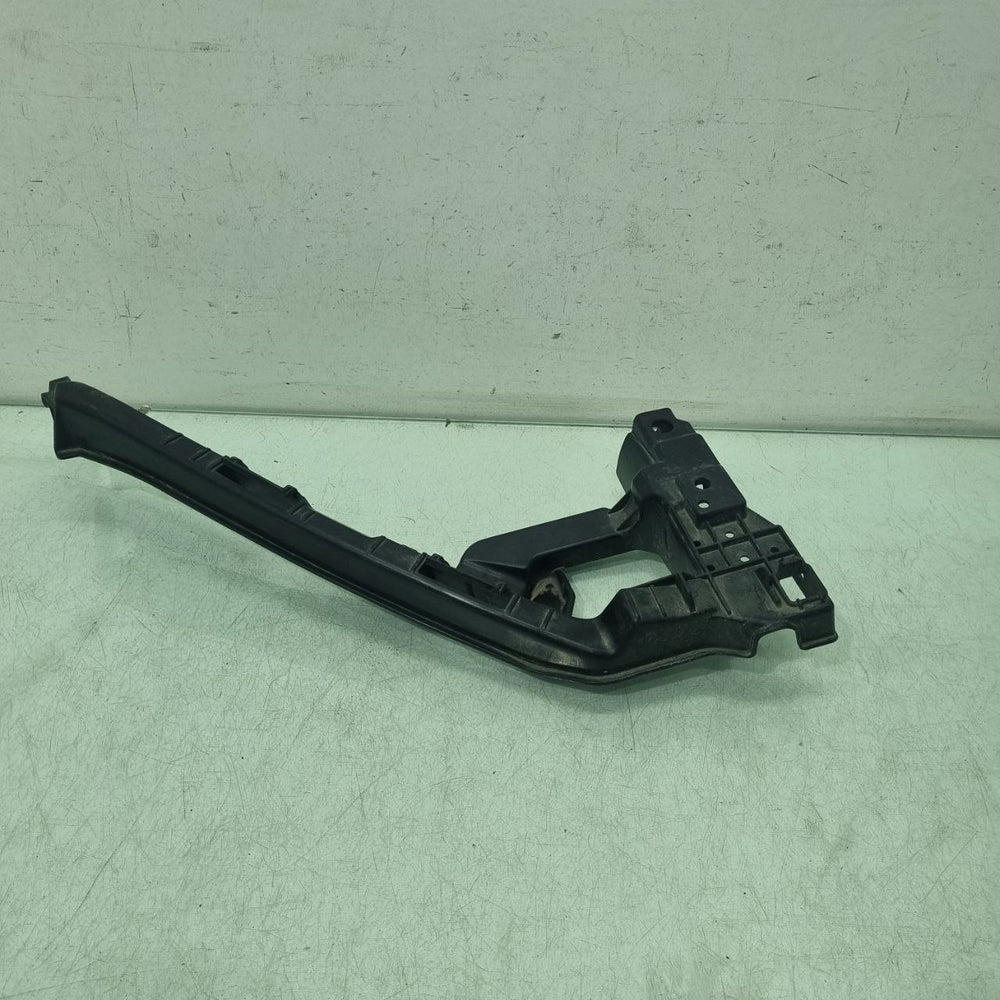 Guia Parachoque Diant Dir Mitsubishi ASX 17/21 Usado