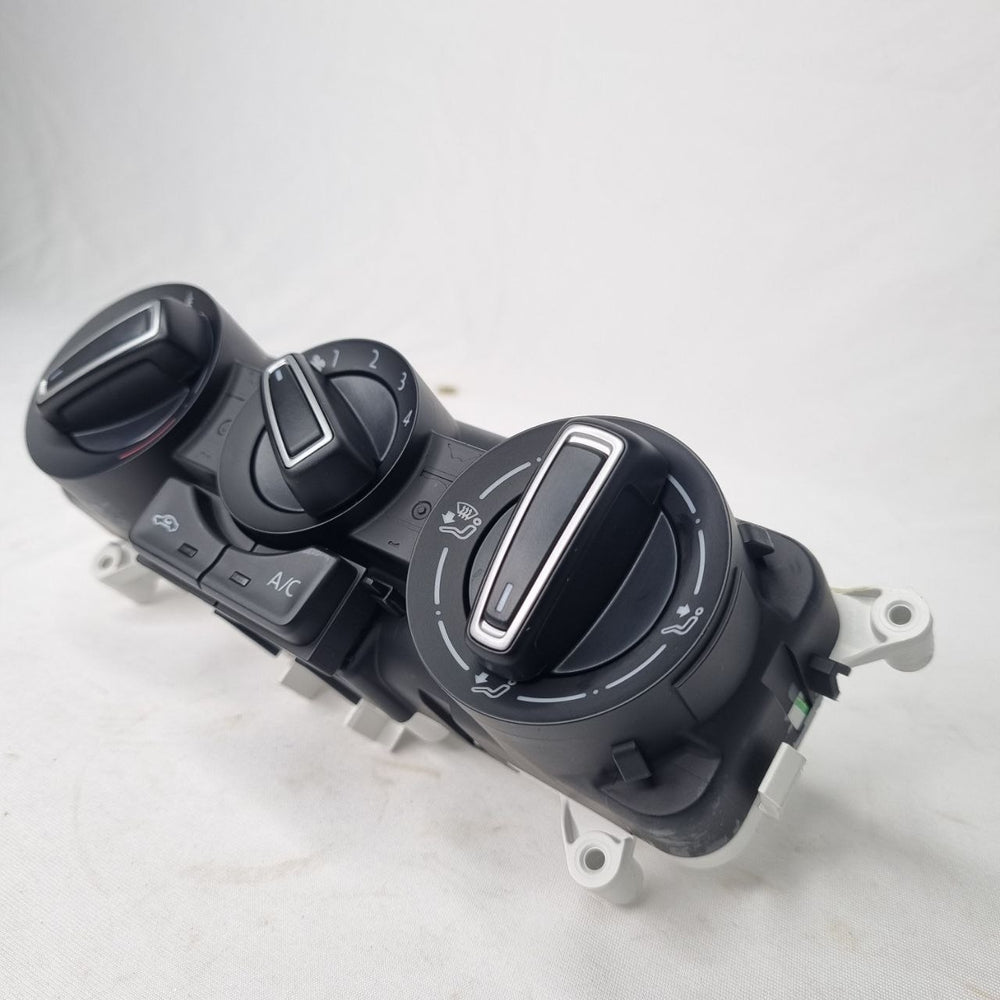 Comando Ar Condicionado VW Gol G7 G8 2016/2022 Usado