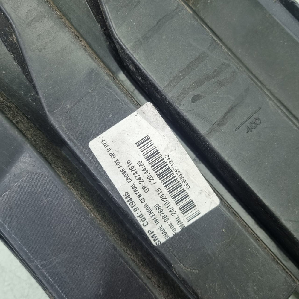 Grade Inf Parachoque VW Cross Fox 2010/2019 Usada