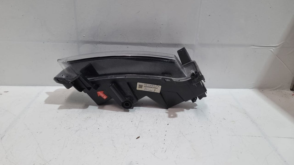 Farol Milha Esq Chery Tiggo 8 2022/2025 Usado