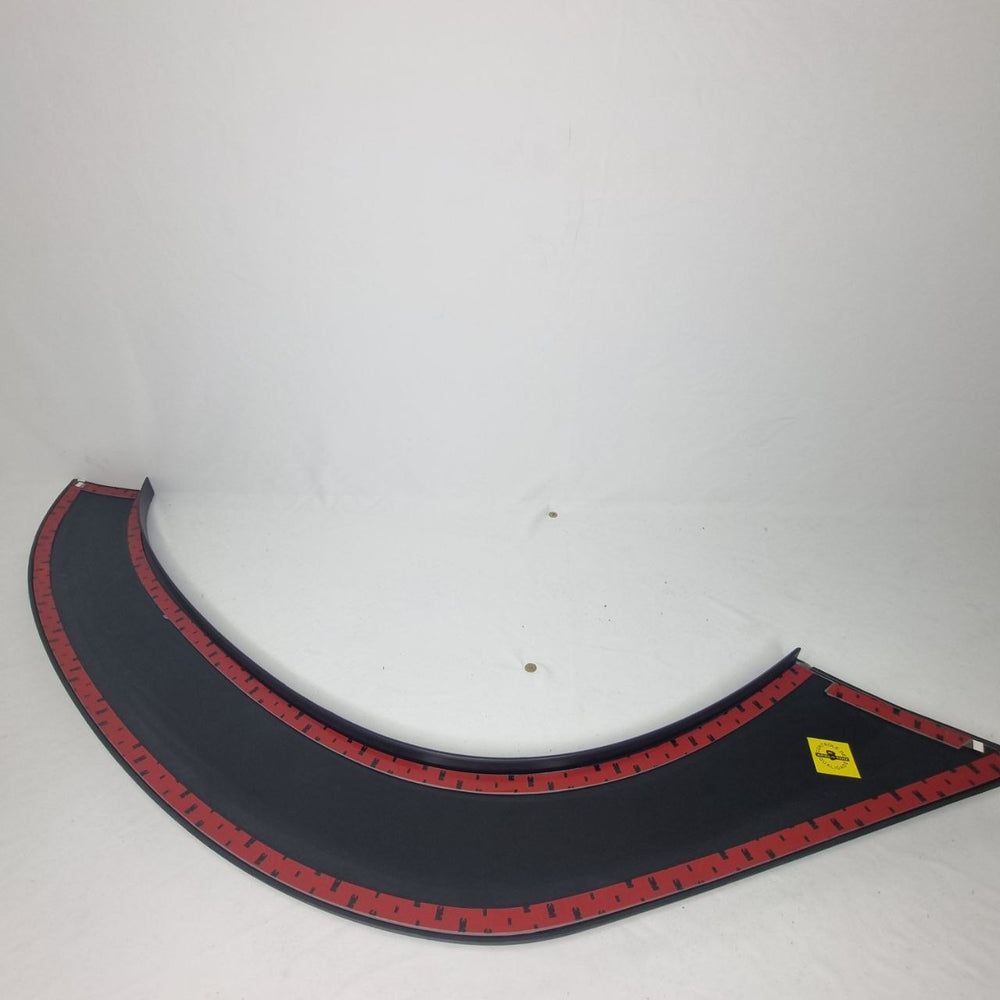 Moldura Passagem de Roda Traseira Direita Renault Duster 2016/2020 Nova