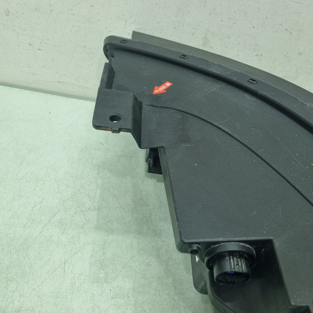 Farol Direito Hyundai HB20 2023/2025 Recuperado