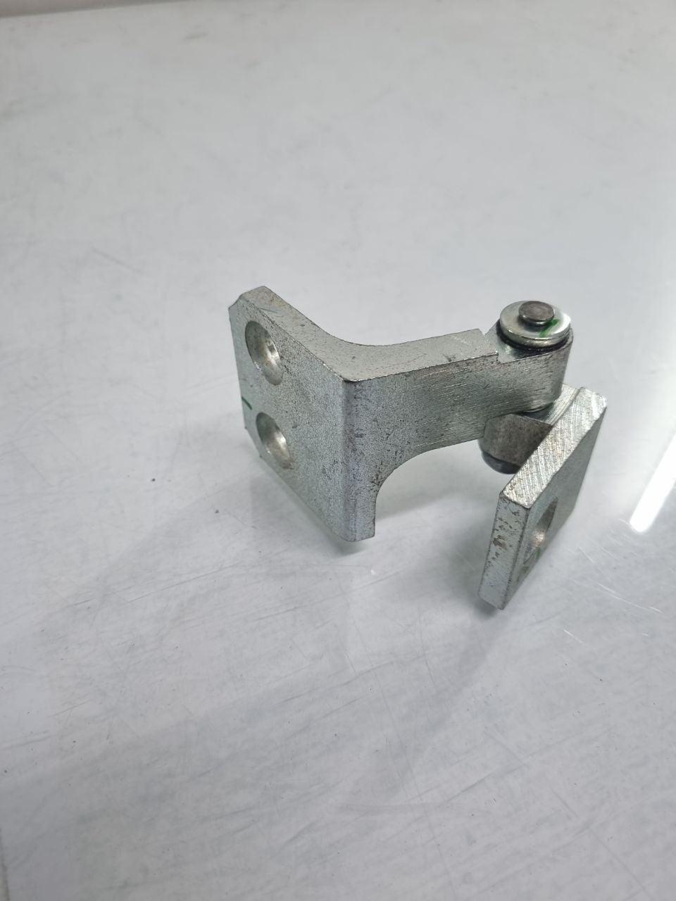 Dobradiça Porta Dianteira Esquerda Fiat Grand Siena Uno Fiorino 2011/2021 Nova