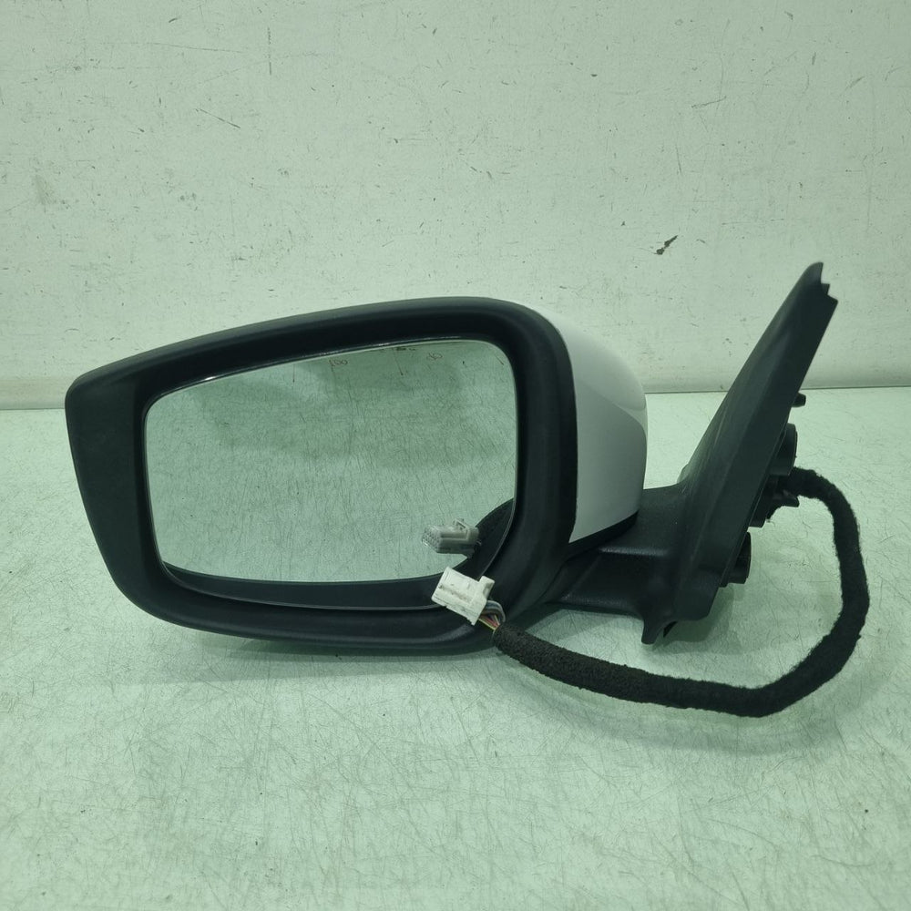 Espelho Retrovisor Esq Nissan Kicks 2017/2024 Usado