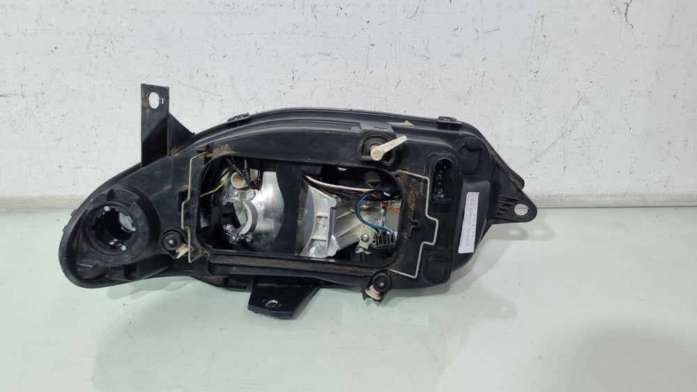Farol Diant Dir Fiat Palio 2012/2017 Usado