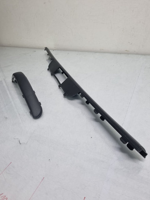 Friso Central Parachoque Traseiro Volkswagen Gol G3 1999/2003 Novo