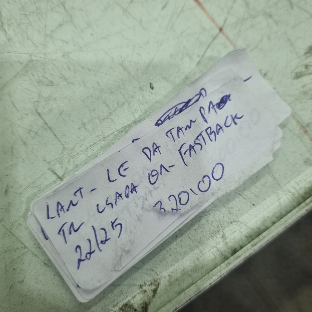 Lanterna Tampa Tras Esq Fiat Fastback 2022/2025